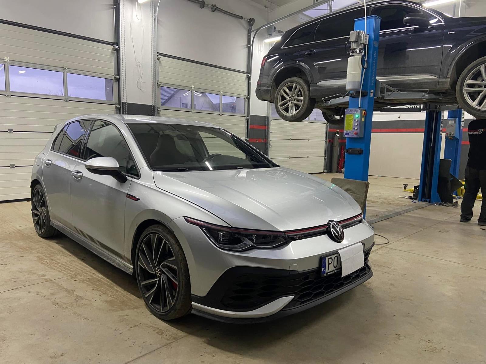 Chiptuning VW Golf 8 GTI 2.0TSI 300KM DNFC 404KM 560Nm