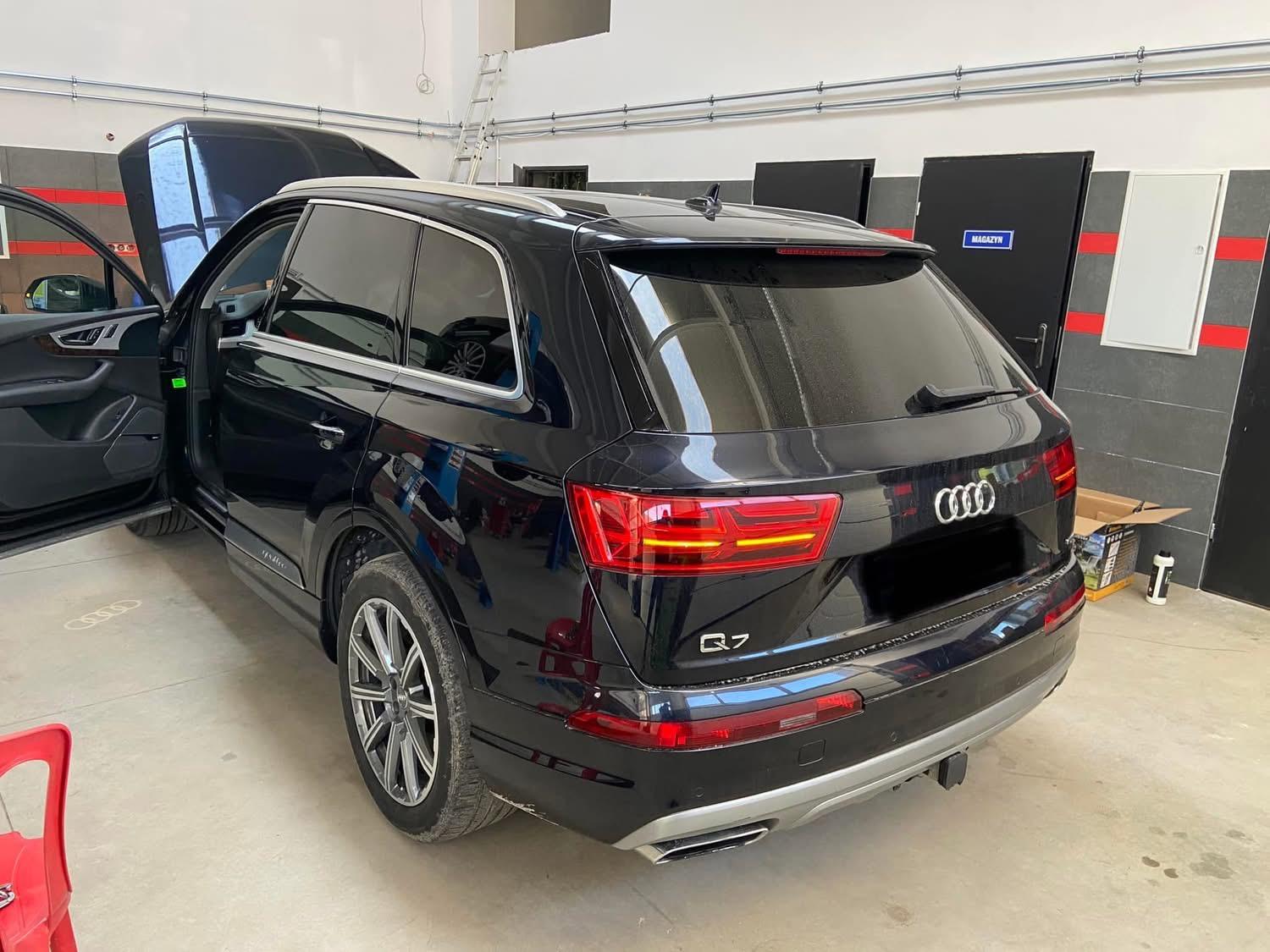 Konwersja USA PL Audi Q7 4M